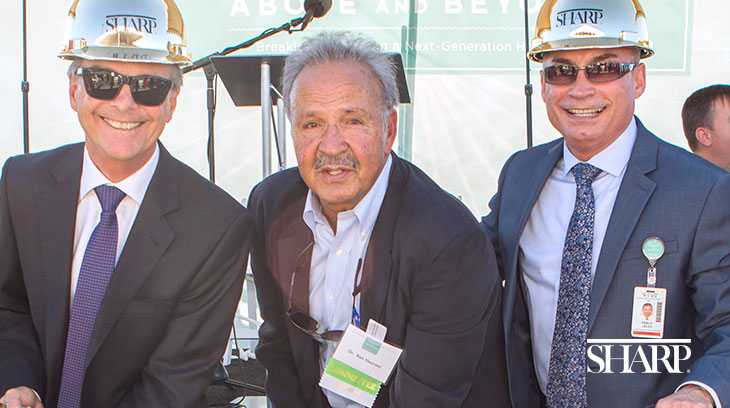 Dr. Walter Olsen, Dr. Ben Hourani and Hospital CEO Dr. Pablo Velez.