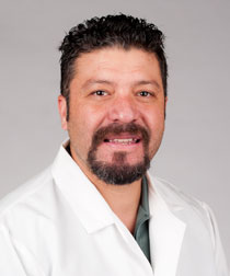 Dr. Efrain Valladolid